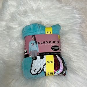 BCBG girls set of plush hoodie and pants nwt